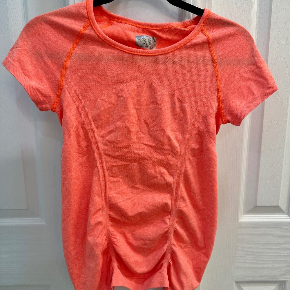 Athleta Cap Sleeve Full Length Athletic T-shirt